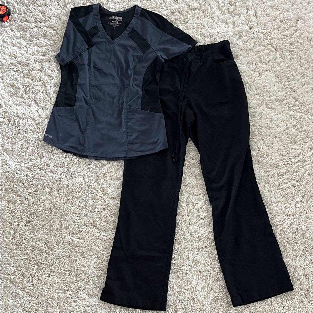 Med. Grey's Anatomy top/pants